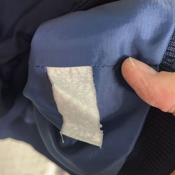 Vintage NAVY NCAA Football Windbreaker navy, yellow/white size Large - Picture 6 of 7